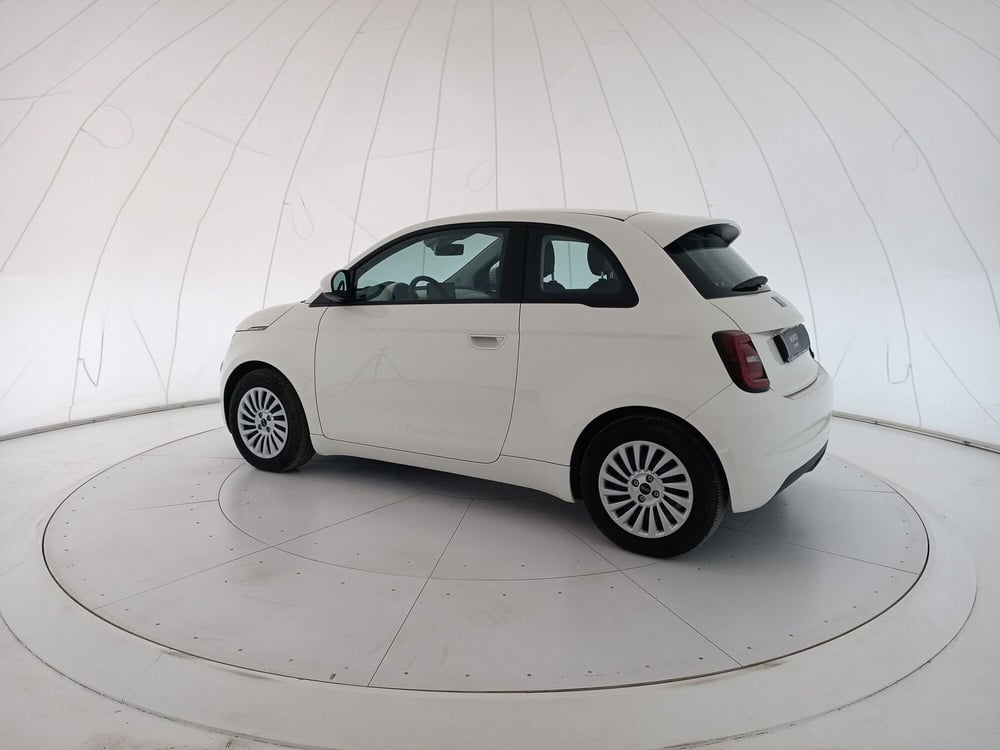 Fiat 500e usata a Bari (3)