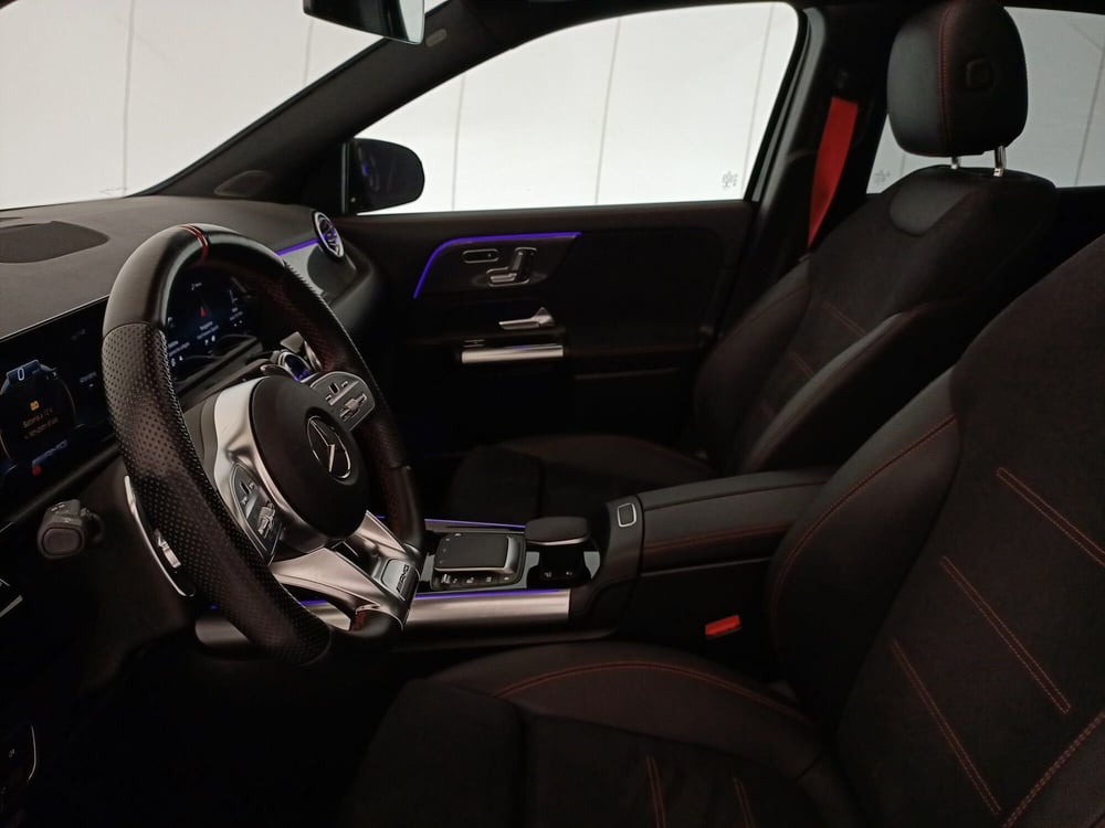 Mercedes-Benz GLA SUV usata a Bari (6)