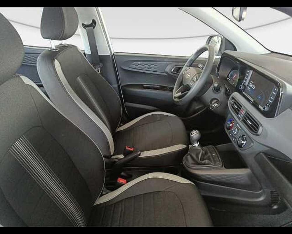 Hyundai i10 usata a Roma (8)