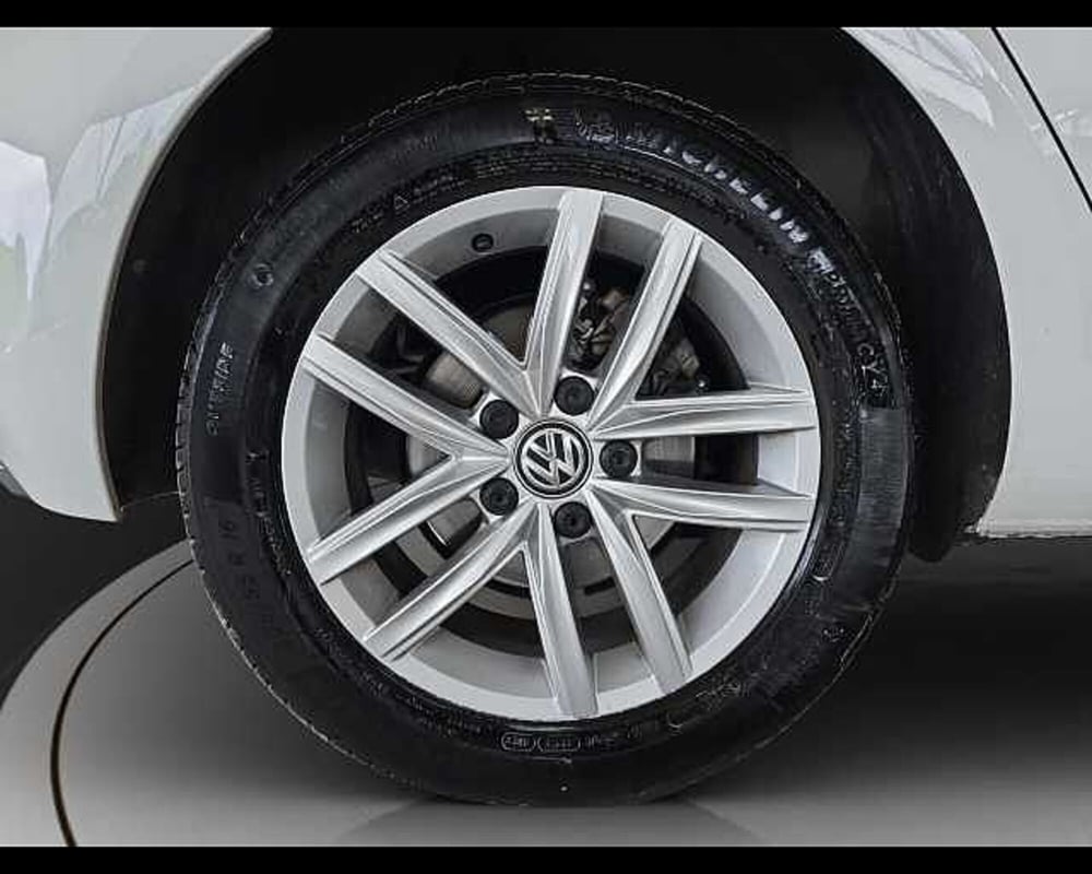 Volkswagen Golf usata a Roma (12)