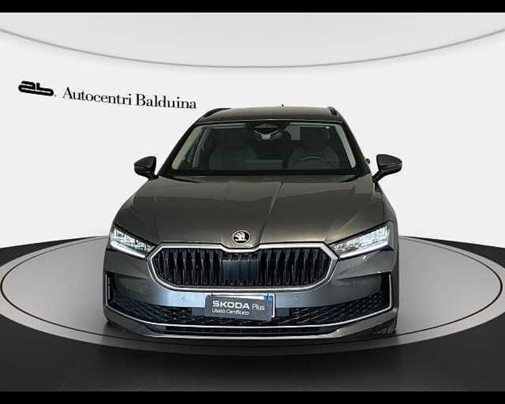 Skoda Superb usata a Roma (2)