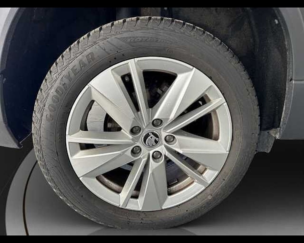 Skoda Karoq usata a Roma (11)