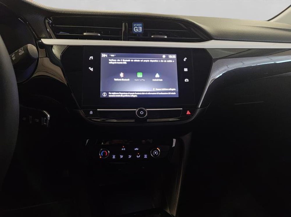 Opel Corsa usata a Genova (15)