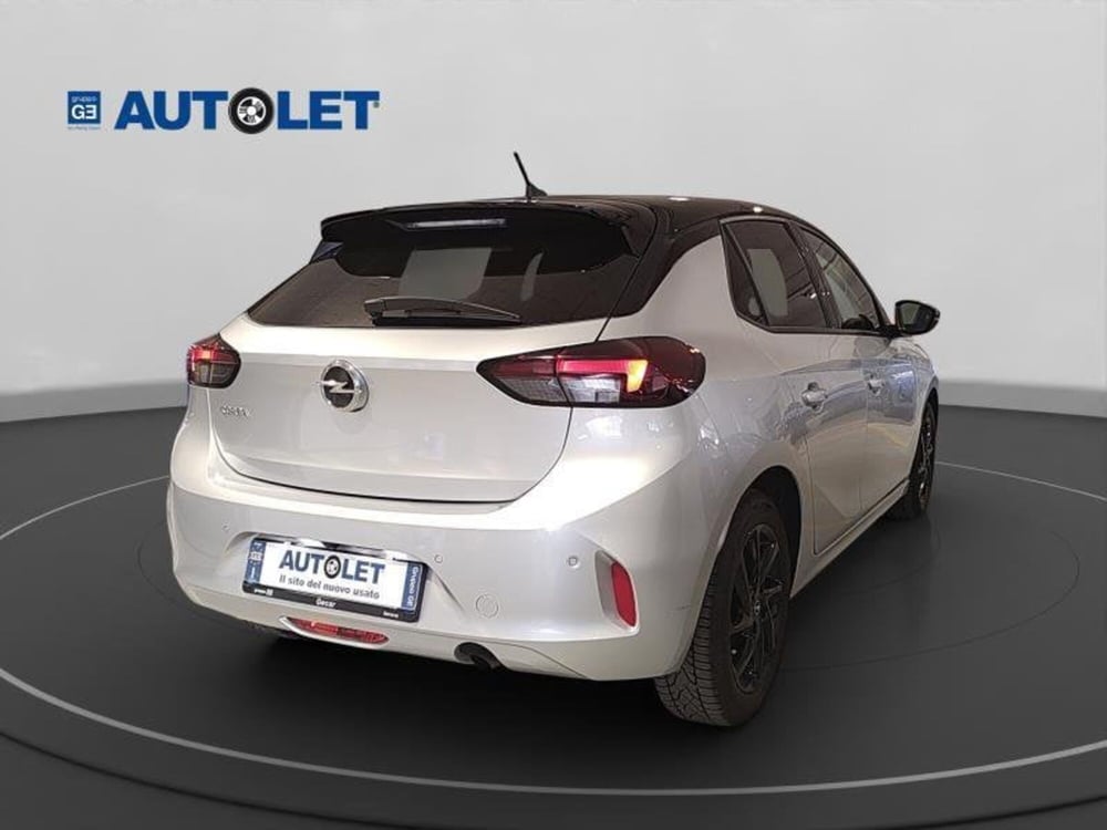 Opel Corsa usata a Genova (7)