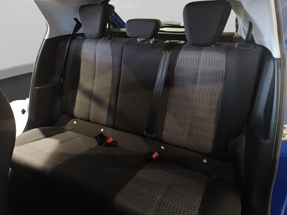 Opel Corsa usata a Genova (10)