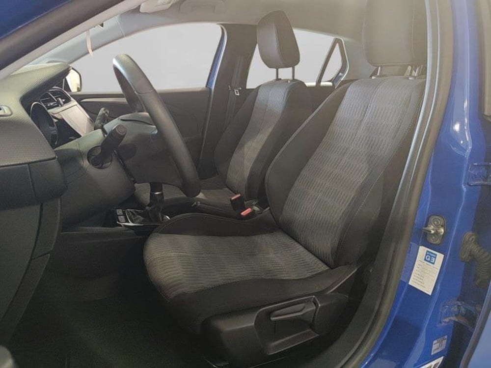 Opel Corsa usata a Genova (9)