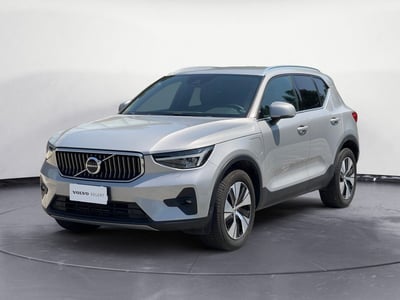 Volvo XC40 T4 Recharge Plug-in Hybrid automatico Core del 2022 usata a Como