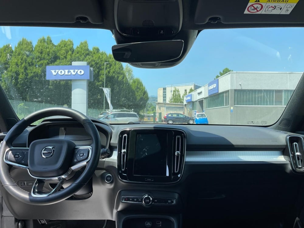 Volvo XC40 usata a Como (11)