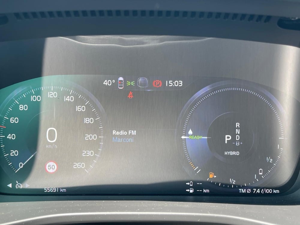 Volvo XC40 usata a Como (8)