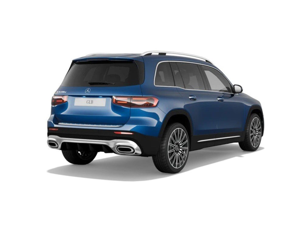 Mercedes-Benz GLB nuova a Rimini (5)