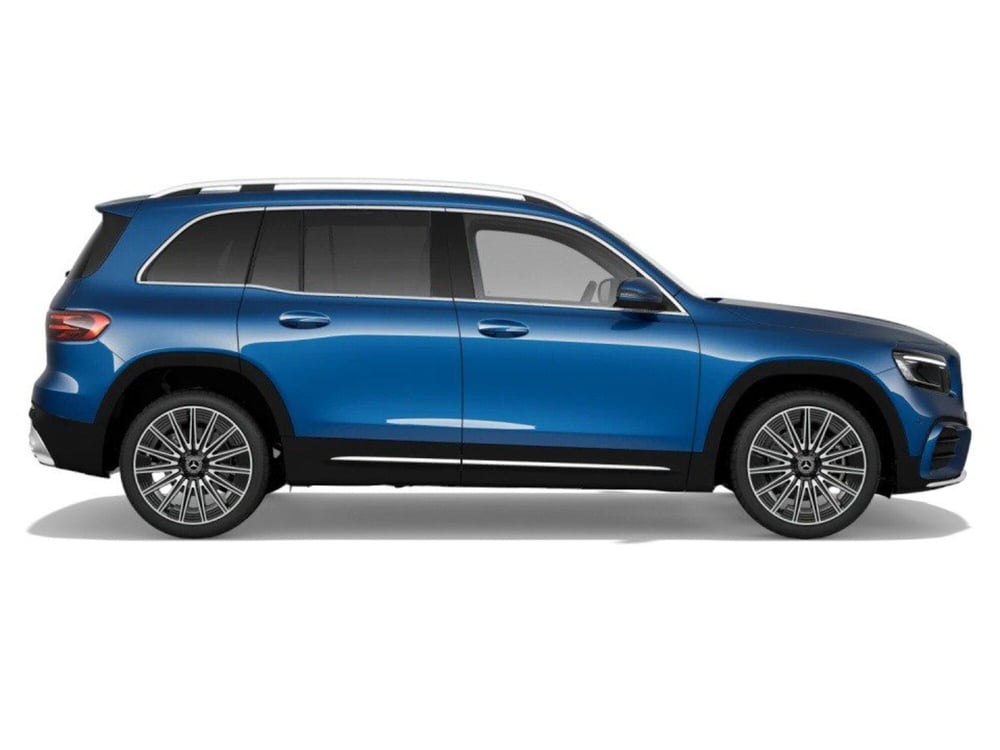 Mercedes-Benz GLB nuova a Rimini (6)