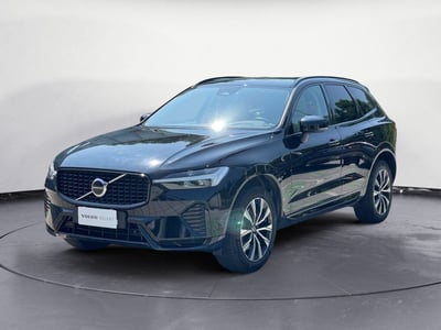 Volvo XC60 B4 (d) AWD automatico Plus Dark del 2022 usata a Como