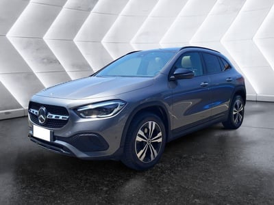 Mercedes-Benz GLA SUV 200 Automatic 4Matic Sport Plus del 2022 usata a Salerno