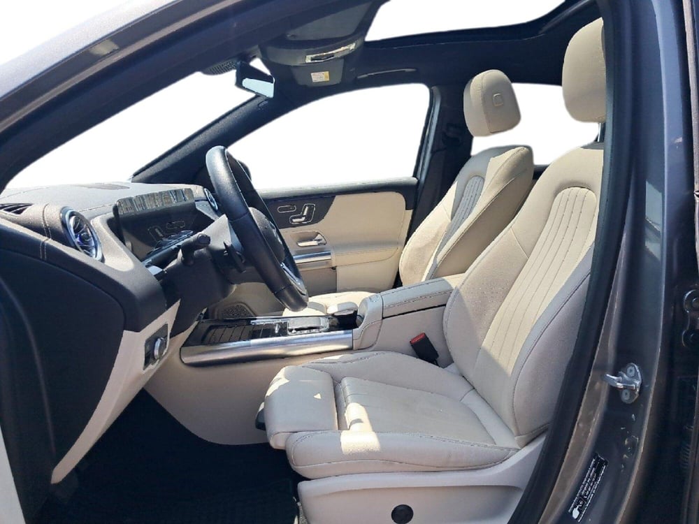 Mercedes-Benz GLA SUV usata a Salerno (10)