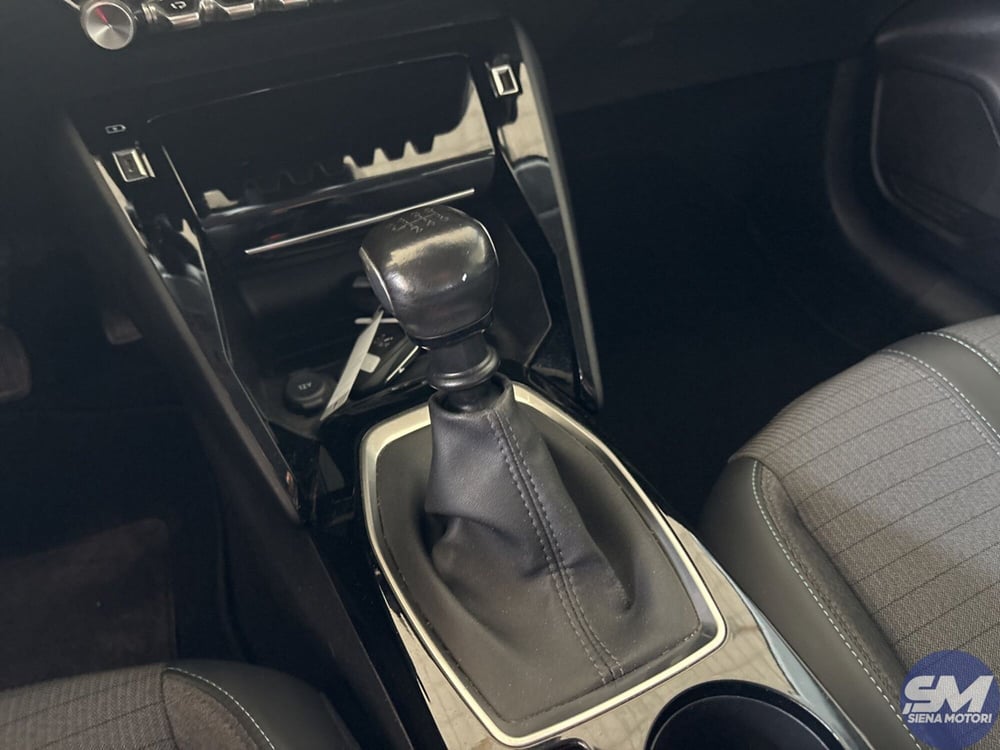 Peugeot 208 usata a Firenze (14)