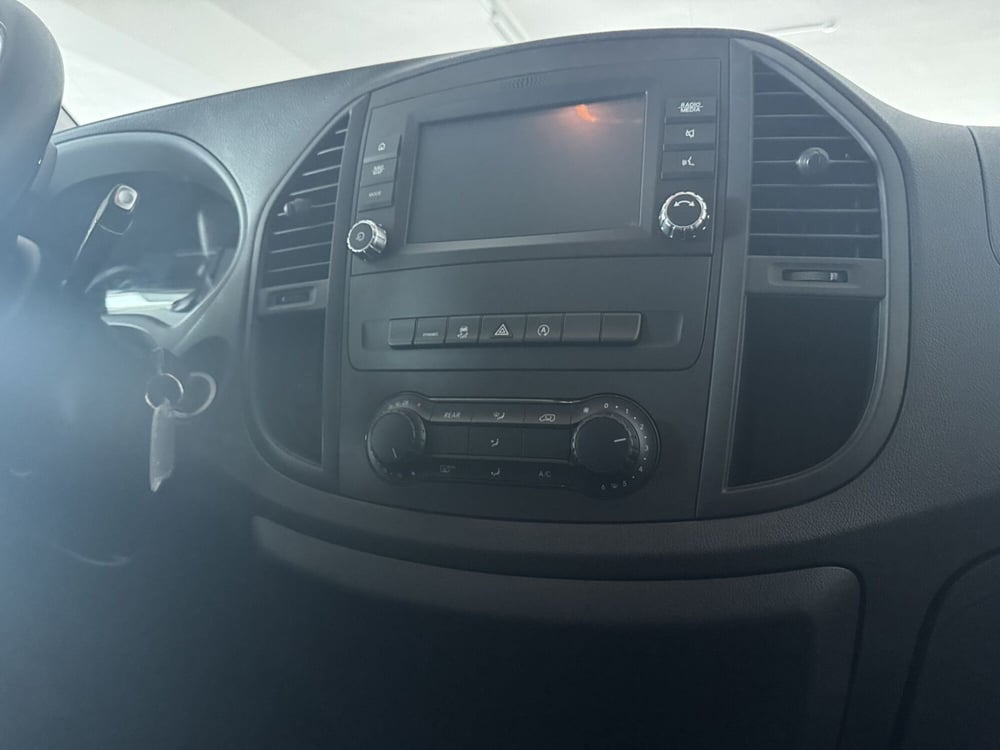 Mercedes-Benz Vito usata a Messina (12)