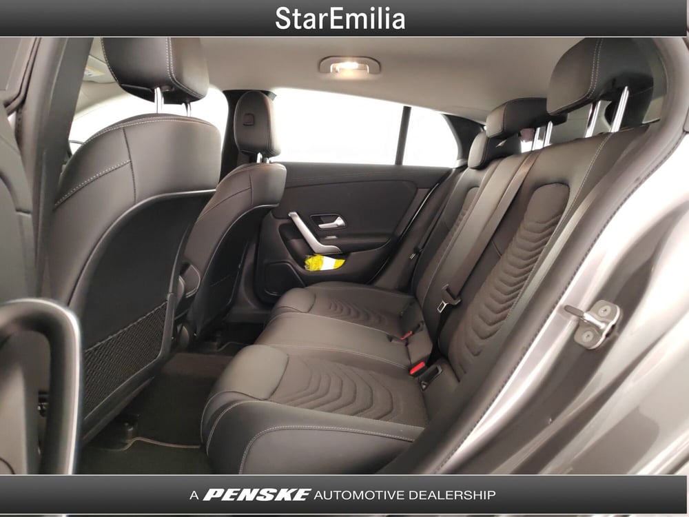 Mercedes-Benz CLA Shooting Brake usata a Ferrara (11)