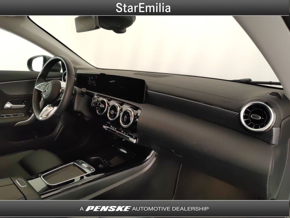Mercedes-Benz CLA Shooting Brake usata a Ferrara (16)