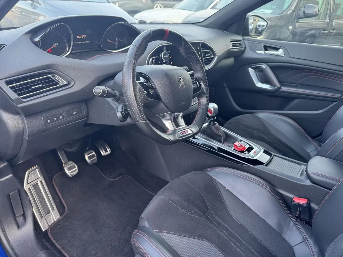 Peugeot 308 usata a Messina (7)