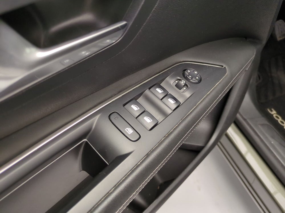 Peugeot 3008 usata a Avellino (14)