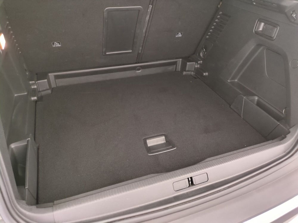 Peugeot 3008 usata a Avellino (8)