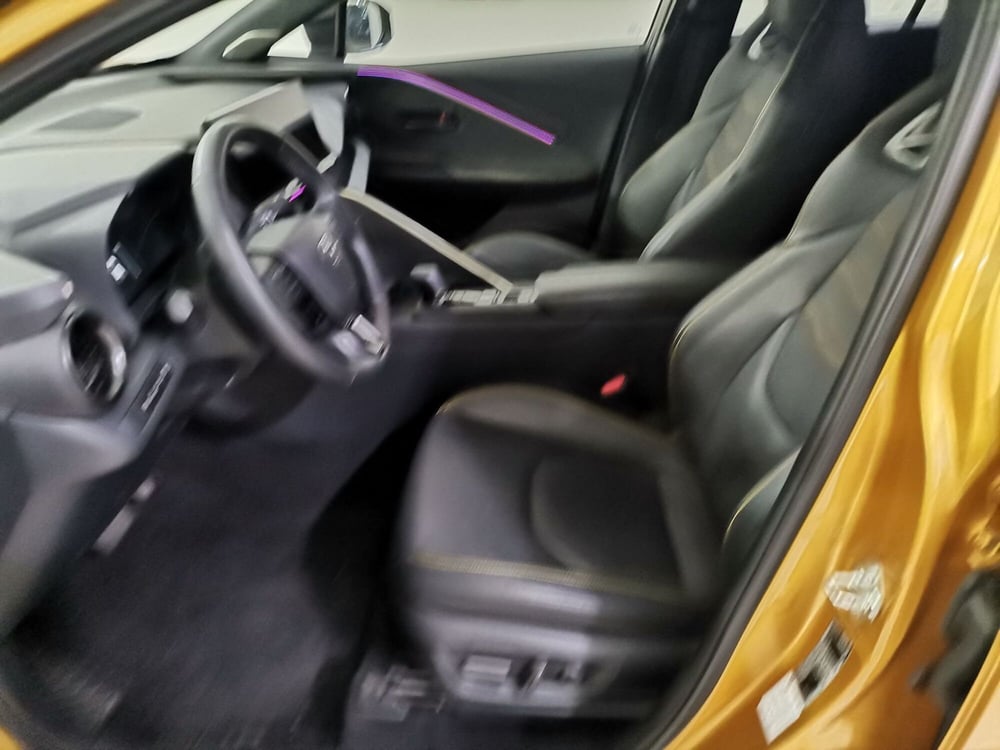 Toyota Toyota C-HR usata a Salerno (9)