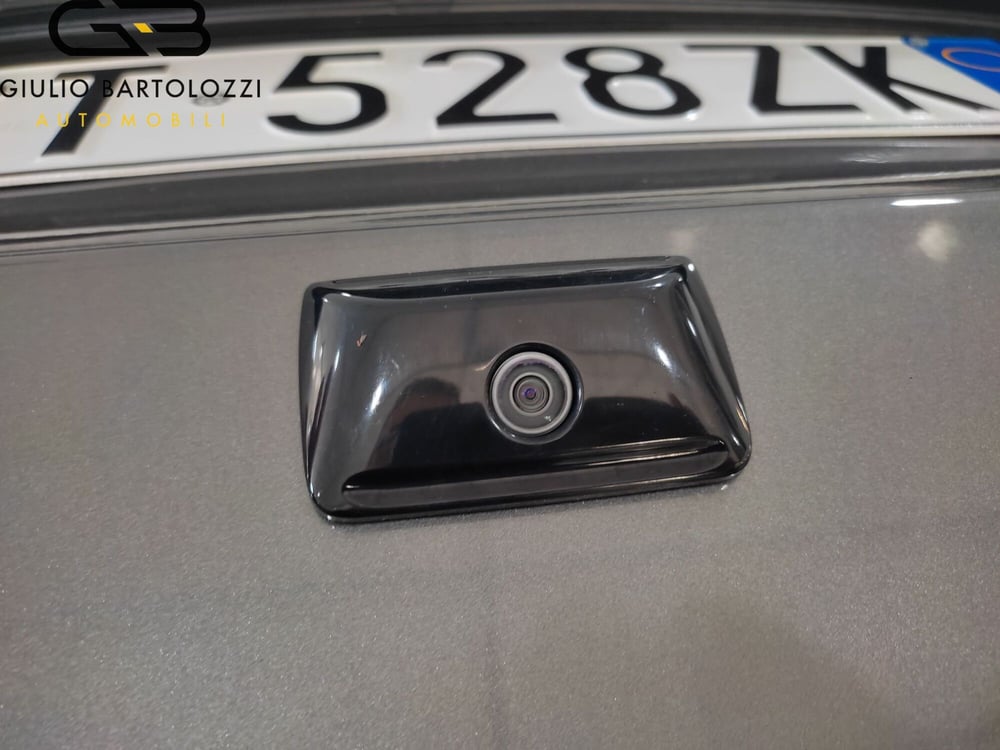 Lancia Ypsilon usata a Prato (7)