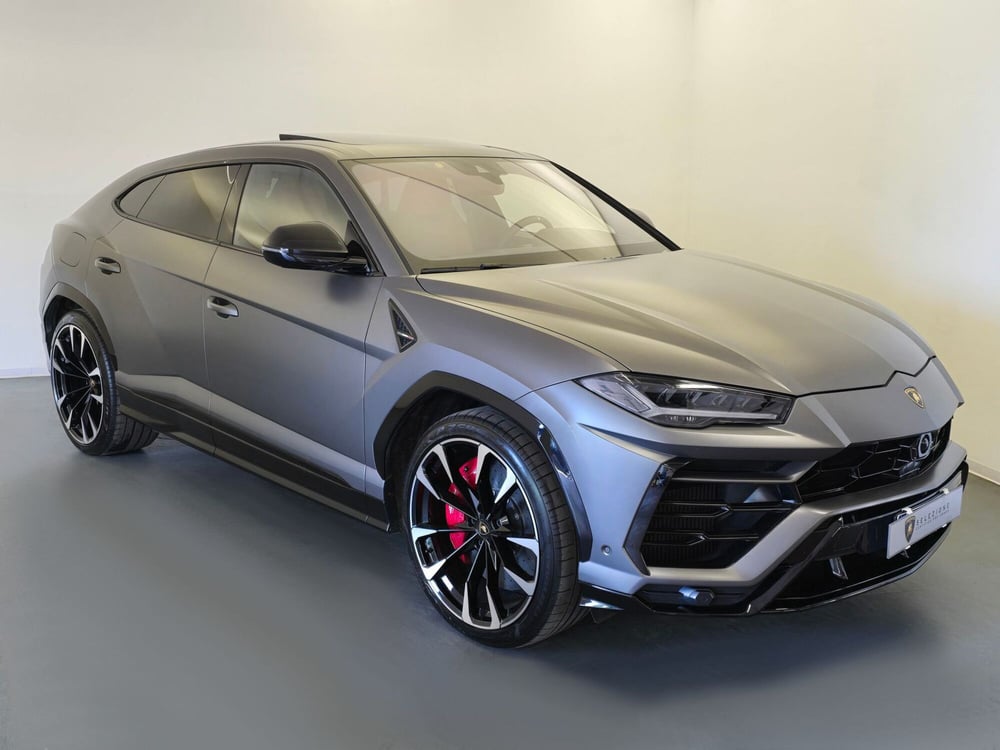 Lamborghini Urus usata a Bologna