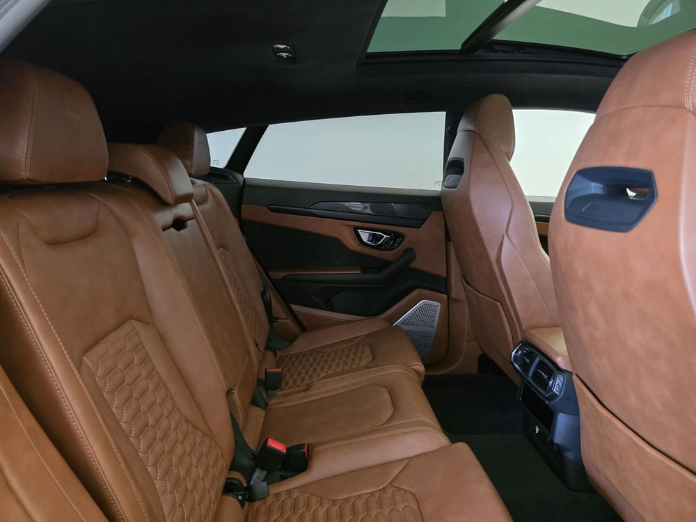 Lamborghini Urus usata a Bologna (5)