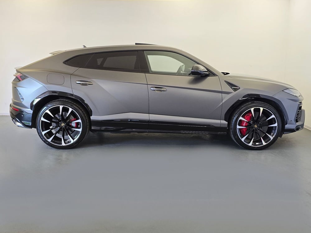 Lamborghini Urus usata a Bologna (6)