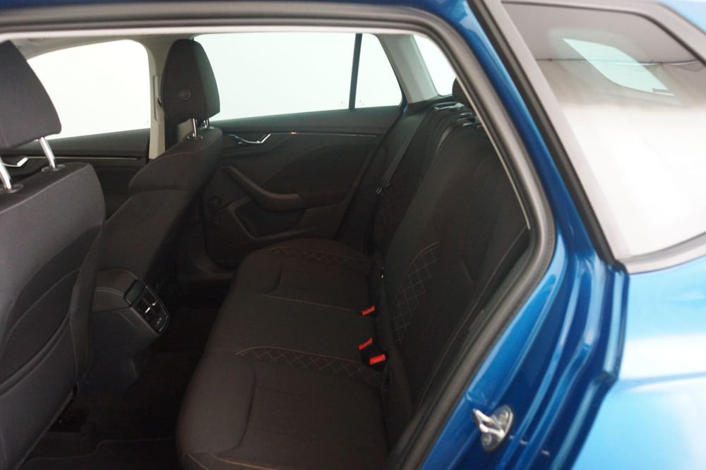 Skoda Kamiq usata a Torino (8)