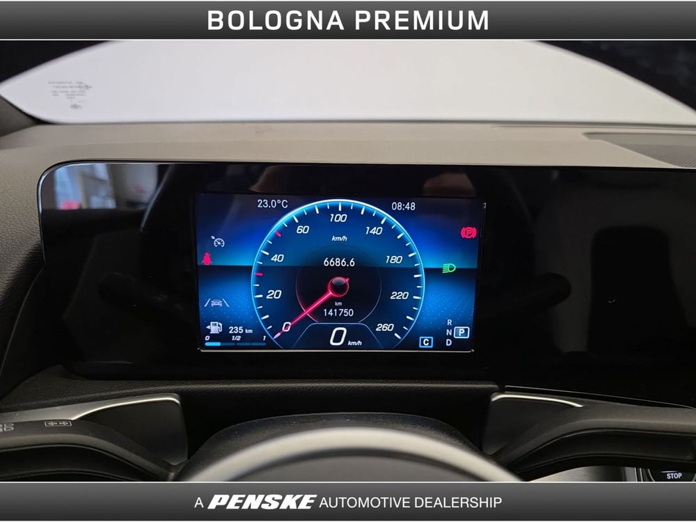 Mercedes-Benz GLB usata a Bologna (13)