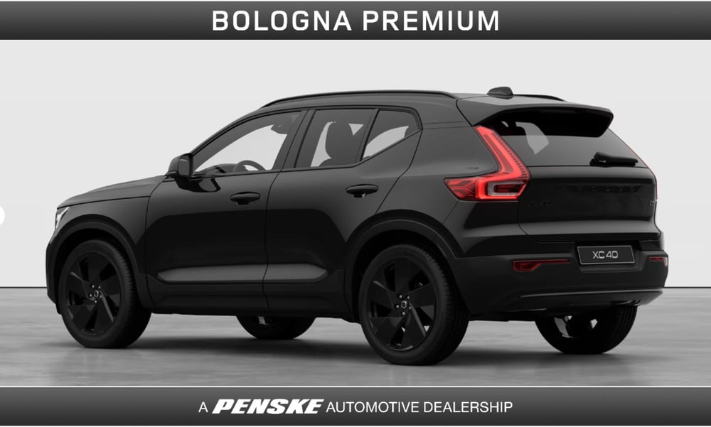 Volvo XC40 nuova a Bologna (3)