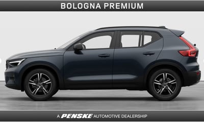 Volvo XC40 B3 automatico Plus Dark nuova a Casalecchio di Reno