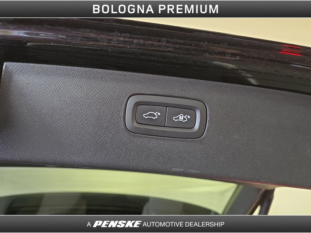 Volvo XC90 usata a Bologna (10)