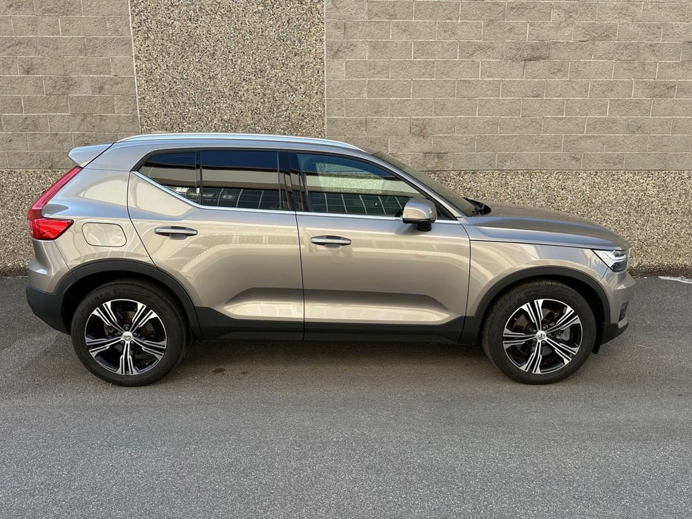 Volvo XC40 usata a Bergamo (6)