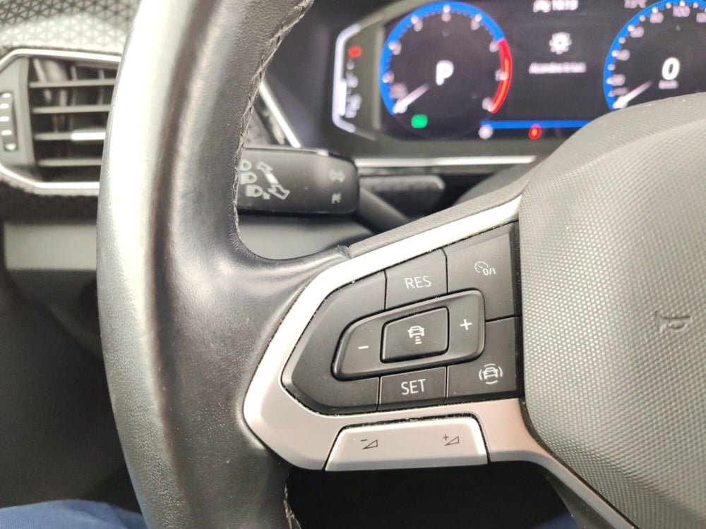 Volkswagen T-Cross usata a Massa-Carrara (16)