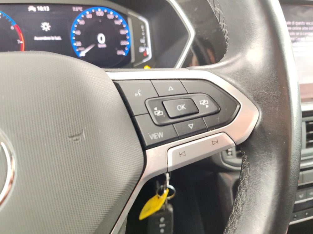 Volkswagen T-Cross usata a Massa-Carrara (17)