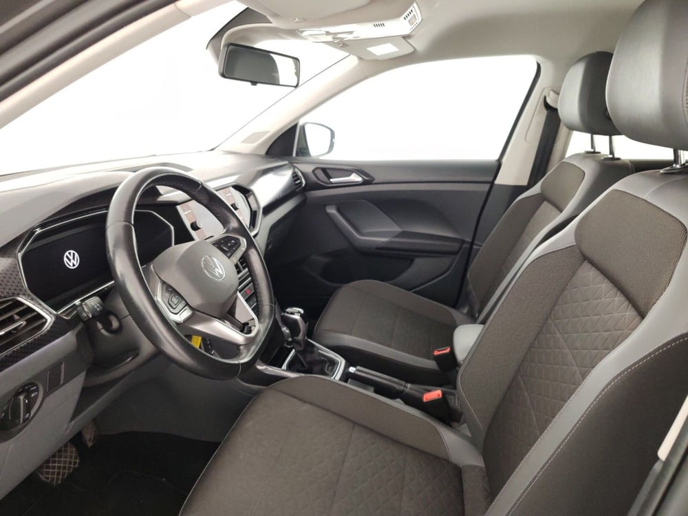 Volkswagen T-Cross usata a Massa-Carrara (8)