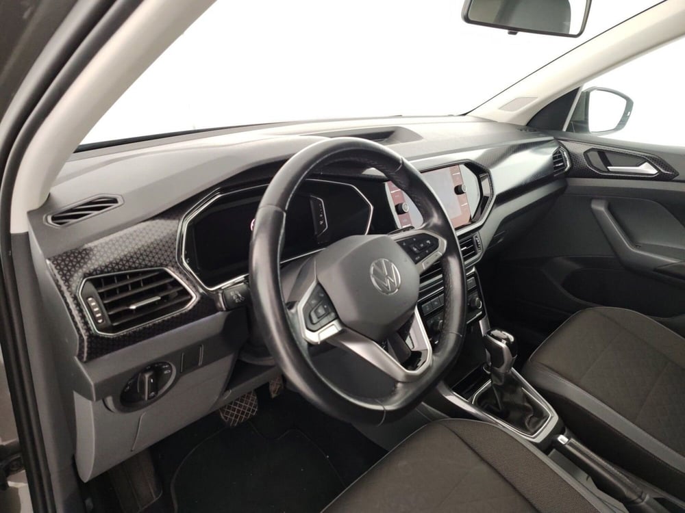 Volkswagen T-Cross usata a Massa-Carrara (9)