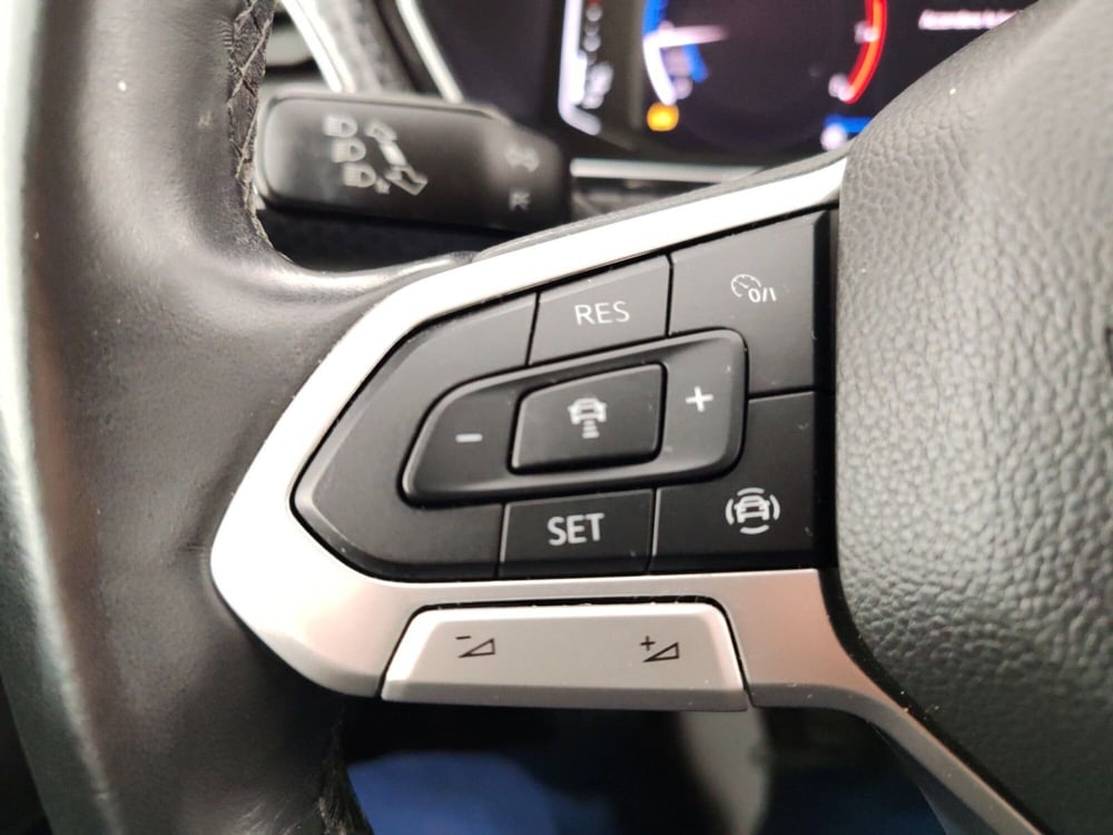 Volkswagen T-Cross usata a Massa-Carrara (15)