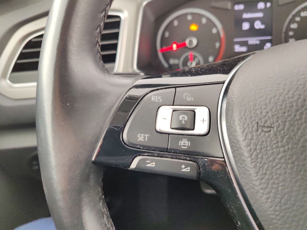 Volkswagen T-Roc usata a Massa-Carrara (16)