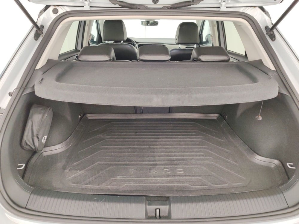 Volkswagen T-Roc usata a Massa-Carrara (12)