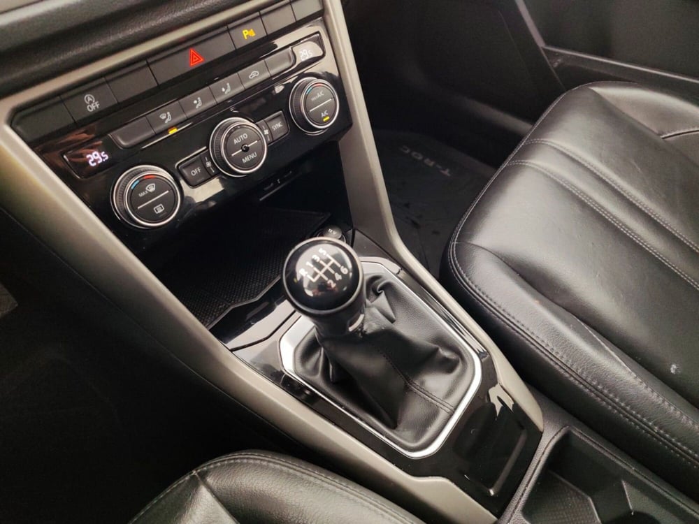 Volkswagen T-Roc usata a Massa-Carrara (13)
