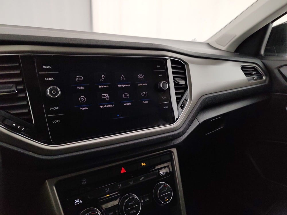 Volkswagen T-Roc usata a Massa-Carrara (18)