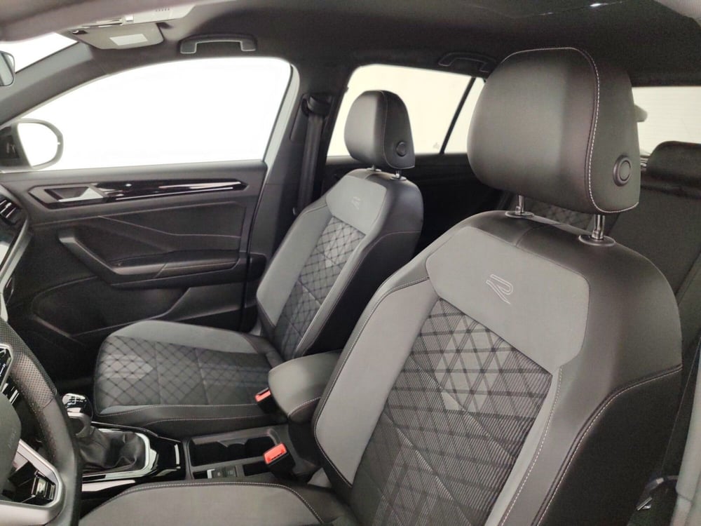 Volkswagen T-Roc usata a Massa-Carrara (9)
