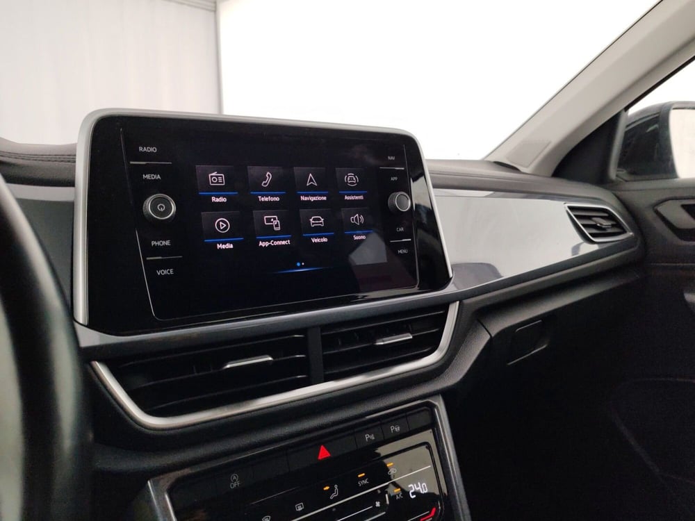Volkswagen T-Roc usata a Massa-Carrara (14)