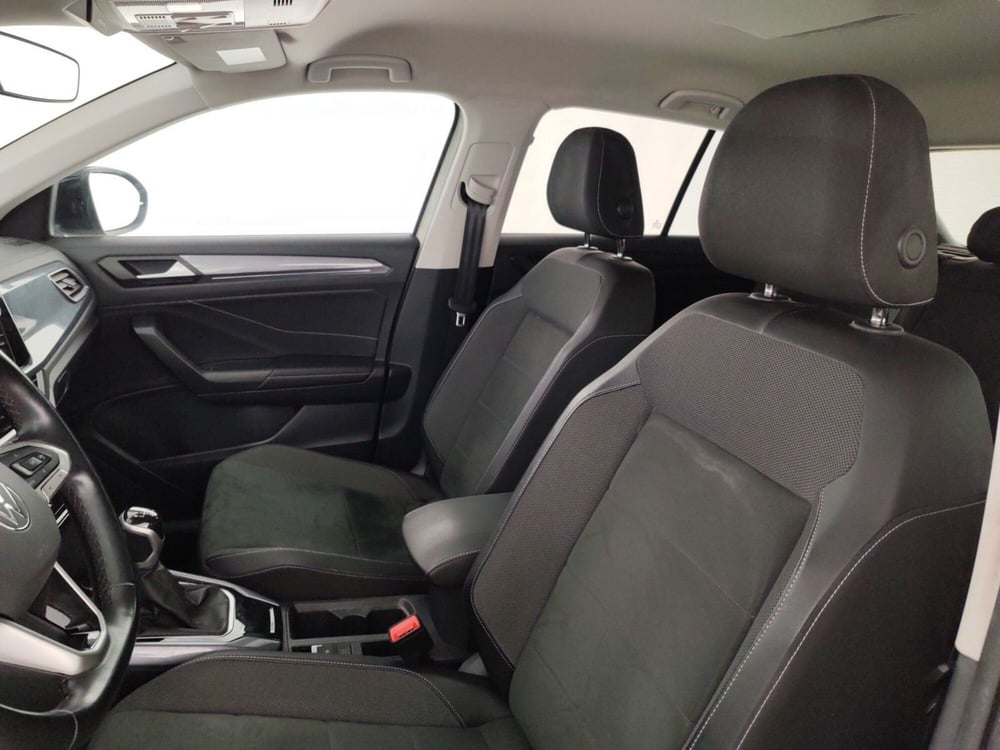 Volkswagen T-Roc usata a Massa-Carrara (9)