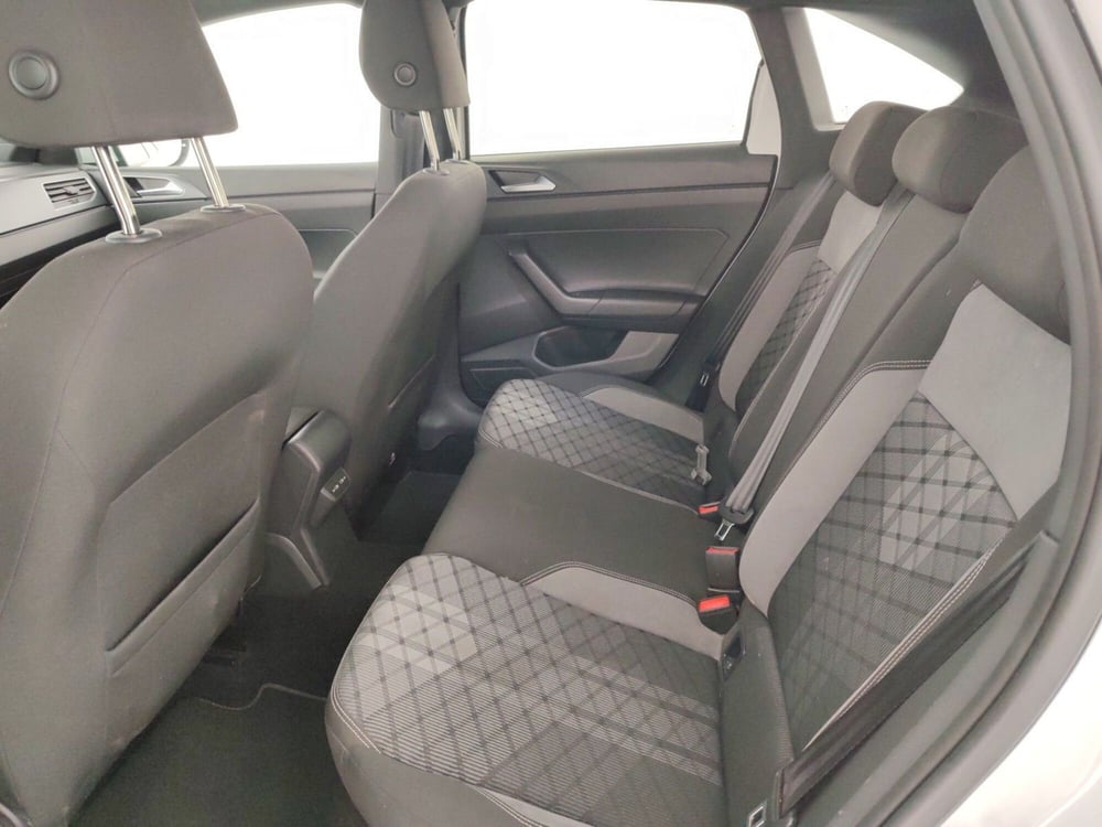 Volkswagen Taigo usata a Massa-Carrara (11)