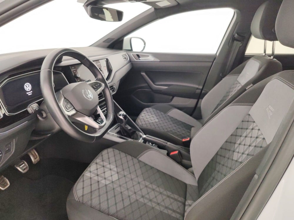 Volkswagen Taigo usata a Massa-Carrara (7)